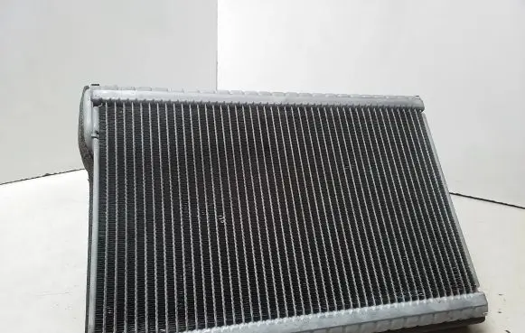 Citroen C4 I Picasso Air conditioning (A/C) radiator (interior) 52281890 A311010E0