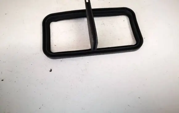 Mercedes-Benz CLS C219 Other interior part e048841152