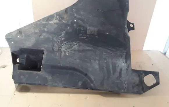 Citroen C5 Center/middle under tray cover 9682871780