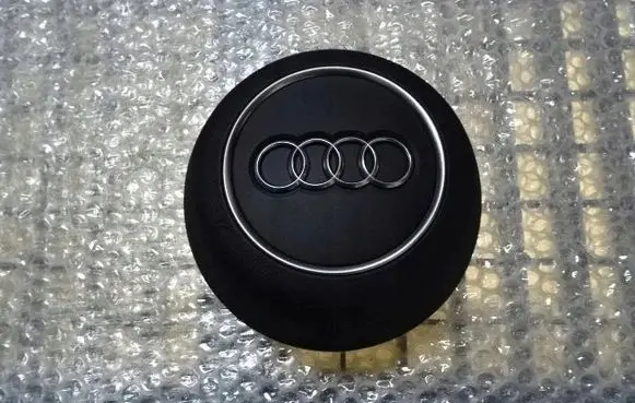 Audi Q2 - Steering wheel airbag 81A880201L