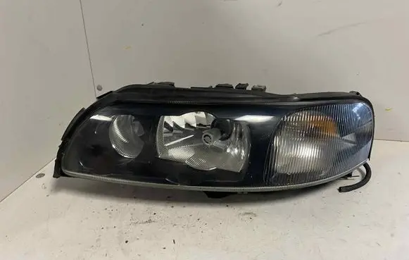 Volvo V70 Headlight/headlamp 30655905 125802A011 89008795