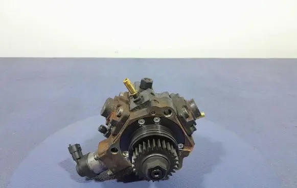 Renault Espace - Grand espace V Fuel injection high pressure pump 167005114R