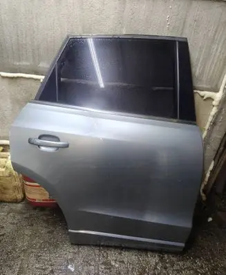 Audi Q5 SQ5 Rear door