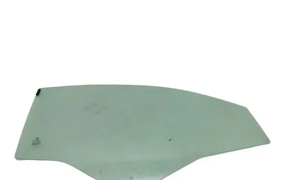 Fiat 500 Front door window glass four-door 43R001583 M3232DOT682