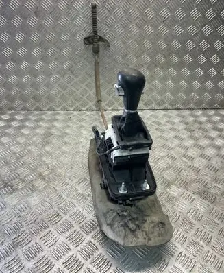 Audi Q5 SQ5 8R Gear shifter/selector 8R1713041B