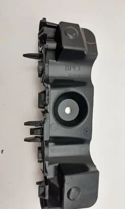 Renault Clio V Front bumper mounting bracket 622232063R 065365