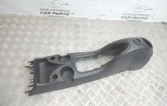 Citroen C3 Picasso Center console 9682548477