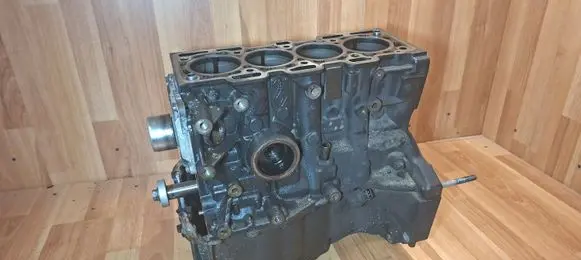 Renault Laguna III Engine block K9K5782 7701478825 110109529R