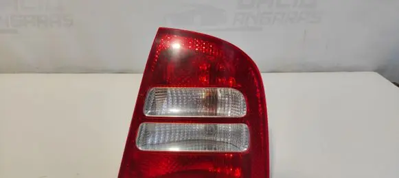 Skoda Octavia Mk1 (1U) Rear/tail lights ZSB1U6945096