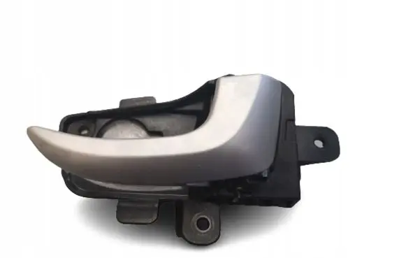 Hyundai i30 Front door interior handle 