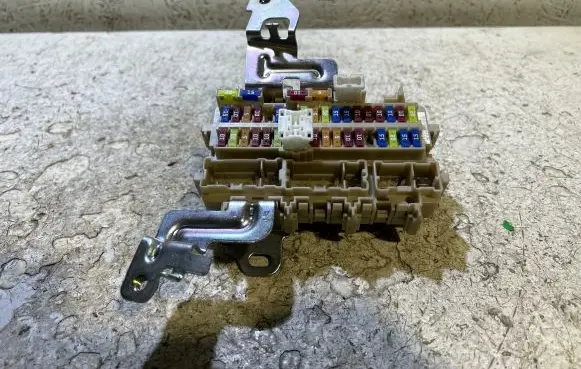 Nissan Qashqai Fuse module