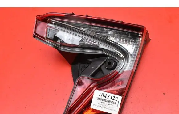Toyota C-HR I Rear/tail lights 81580-F4120-00