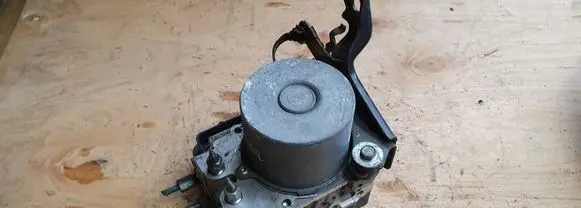 Mazda 6 ABS Pump GAM7437A0 1338004451