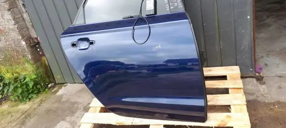 Audi A6 S6 C7 4G Rear door