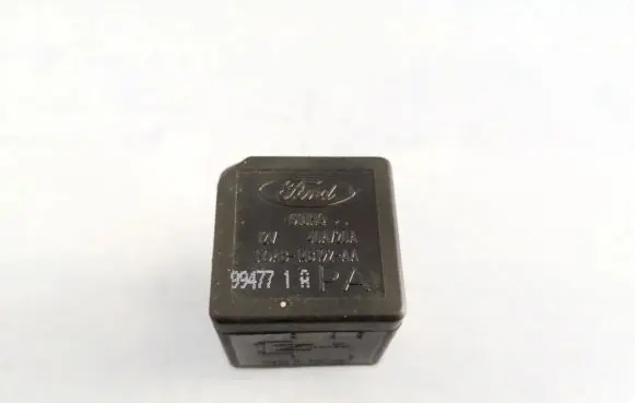 Ford Mondeo Mk III Other relay f0ab14b192aa f0ab14b192-aa