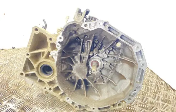 Suzuki SX4 S-Cross Manual 5 speed gearbox ZAA 7H05054ZAA 0028