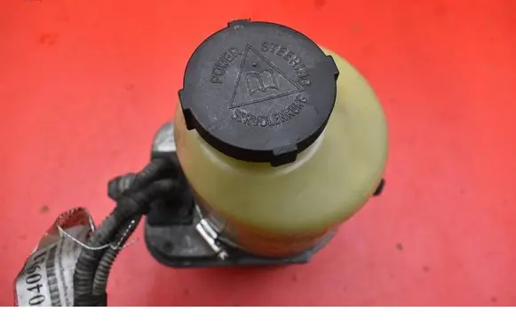 Opel Astra H Power steering pump 1040085003094D0