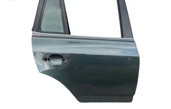 BMW X3 E83 Front door