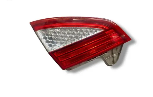 Ford Mondeo MK IV Tailgate rear/tail lights 7S7113A603A AR00 0002