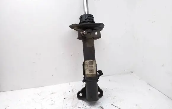 Mercedes-Benz C W204 Front shock absorber/damper A2043202866