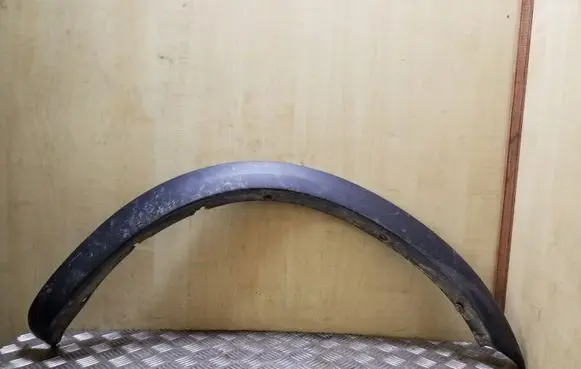 Front arch trim