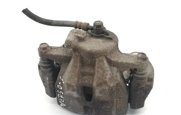Toyota Verso-S Front brake caliper