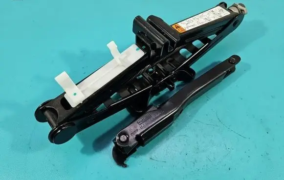 Ford Focus Lift Jack F1EC17080AA IMPRK1562272