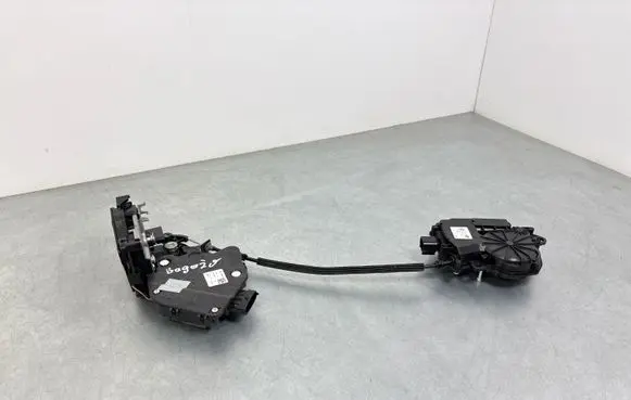 Land Rover Defender Tailgate/trunk/boot lock/catch/latch L8B2404D88AB L8B2404C10AA L8B226612AA