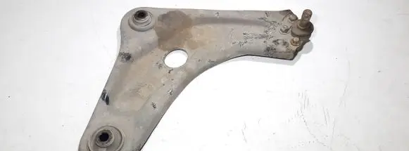 Peugeot 207 Front lower control arm/wishbone