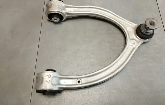 Mercedes-Benz E W213 Front upper control arm/wishbone W13