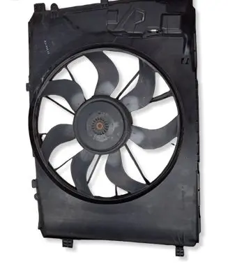 Mercedes-Benz B W246 W242 Electric radiator cooling fan 3135103802 0130308401