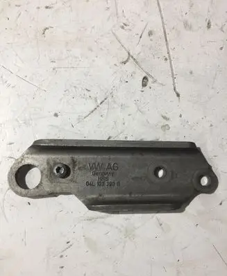 Volkswagen Crafter other engine part 04L103390B
