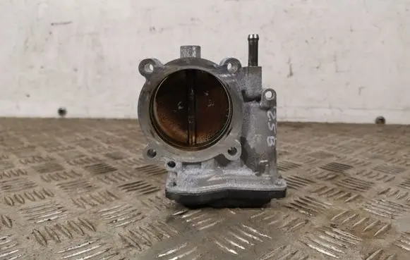 Subaru Forester SK Electric throttle body valve 16112AA520