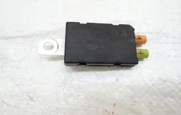 Antenna control unit