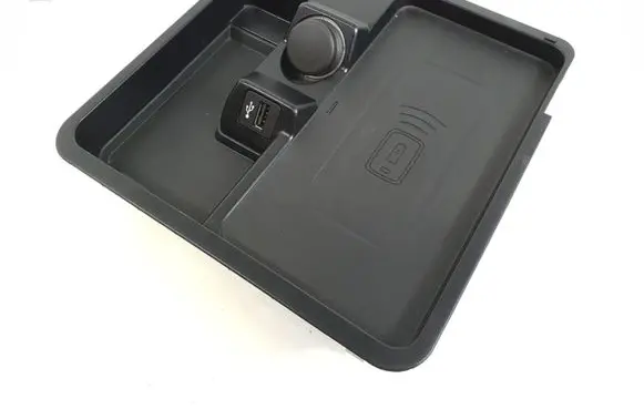 BMW Z4 g29 USB socket connector 6809004
