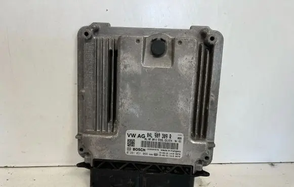 Volkswagen PASSAT B8 Engine control unit/module 04L907309R