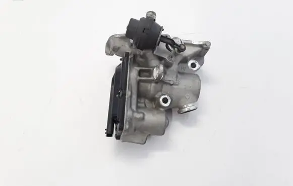 Renault Megane III EGR valve 8201027384