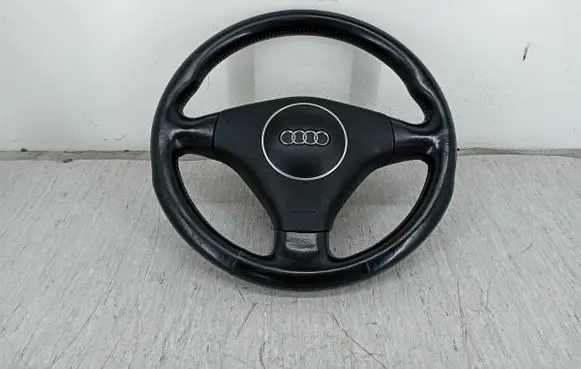 Audi A3 S3 8P Steering wheel