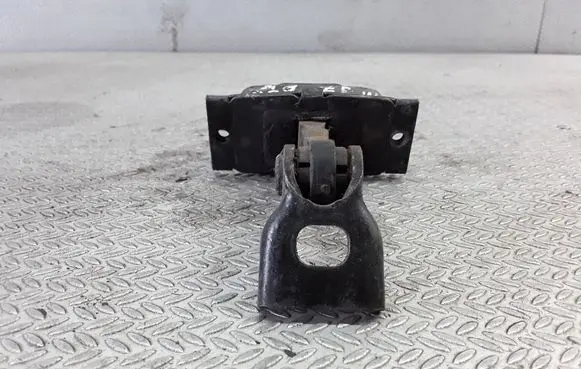 Mercedes-Benz A W168 Front door check strap stopper
