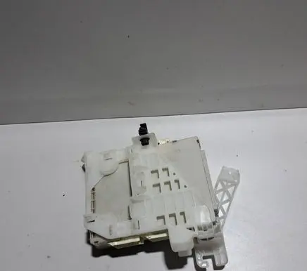 Toyota Prius (XW30) Fuse module 8273047450A 1148A 9D031907
