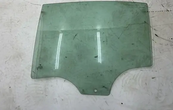 BMW 3 E90 E91 Front door window glass four-door 43R001026