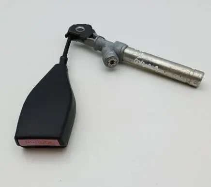 Opel Vivaro Front seatbelt buckle