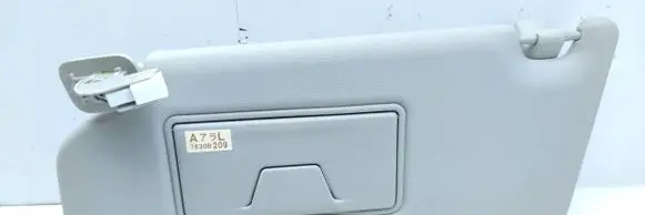 Sun visor