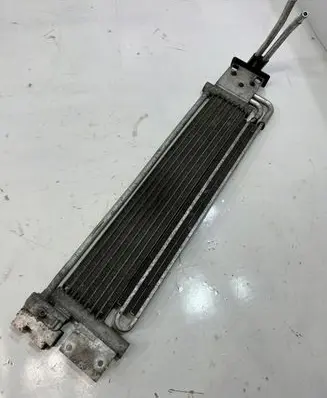 Mercedes-Benz E C207 W207 Engine oil radiator A2045001001 . W212 COUPE | 888.112.518