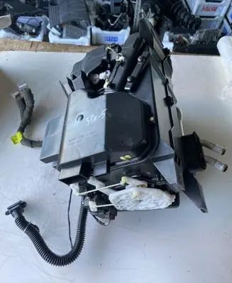 SsangYong Rexton I Interior heater climate box assembly Y200614066