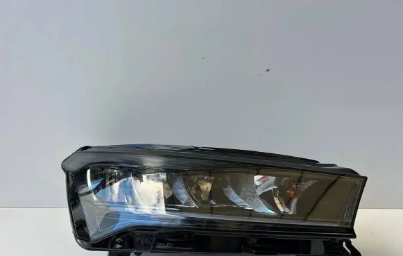 Skoda Enyaq iV Headlight/headlamp 5LB941016F
