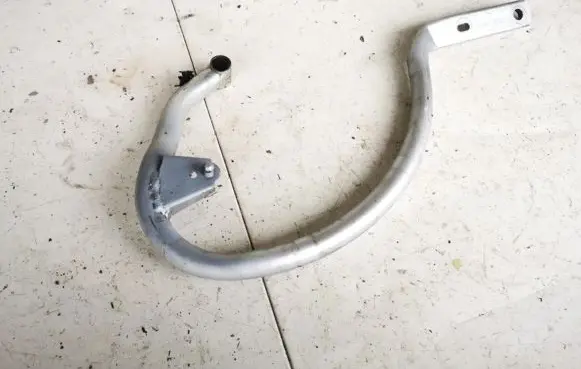 Peugeot 406 Tailgate/trunk/boot hinge