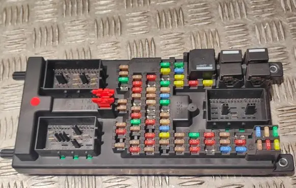 Land Rover Range Rover Sport L320 Fuse box set AH2214F041