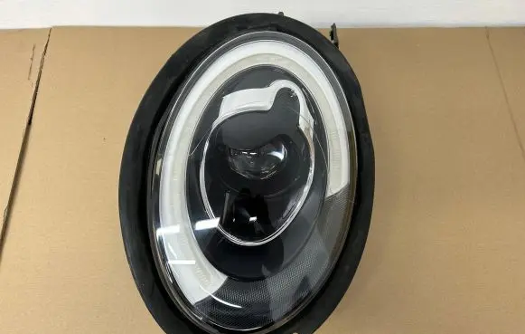 Mini One - Cooper F56 F55 Headlight/headlamp 7472231
