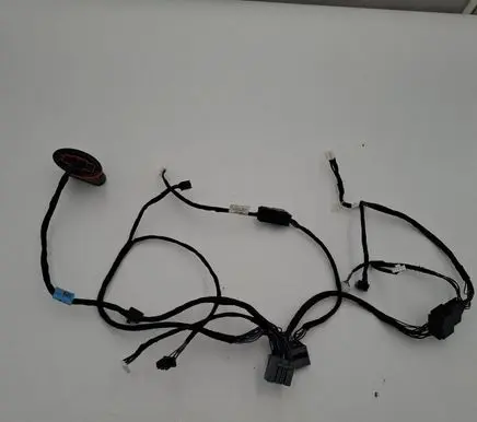 Volvo S90, V90 Headlight/headlamp wiring loom/harness 90166095 200417 90166131